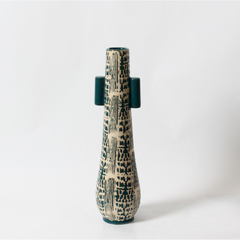 Vase de table en céramique turquoise Newcomer, H 17 po x l 4 po x P 4 po