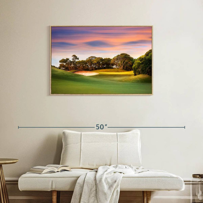 Terrain de golf, coucher de soleil, Cadre flottant en bois naturel, 37 po x 25 po