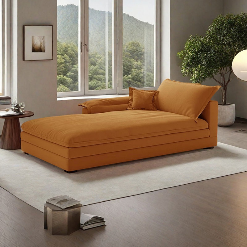 Warde, Orange, Orienté à droite