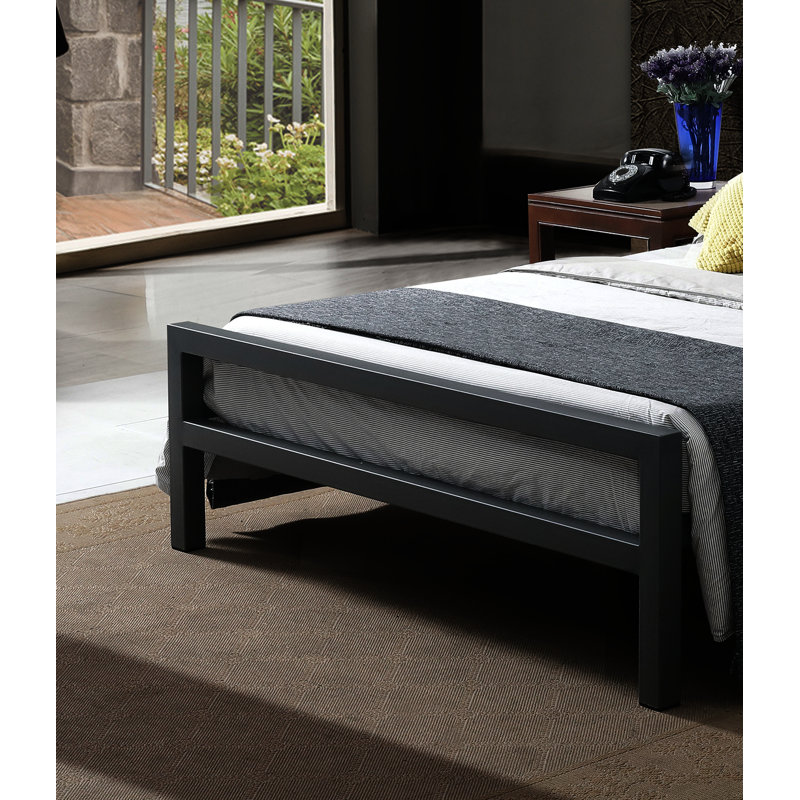 Shakia Bed, Double (4'6), Grey