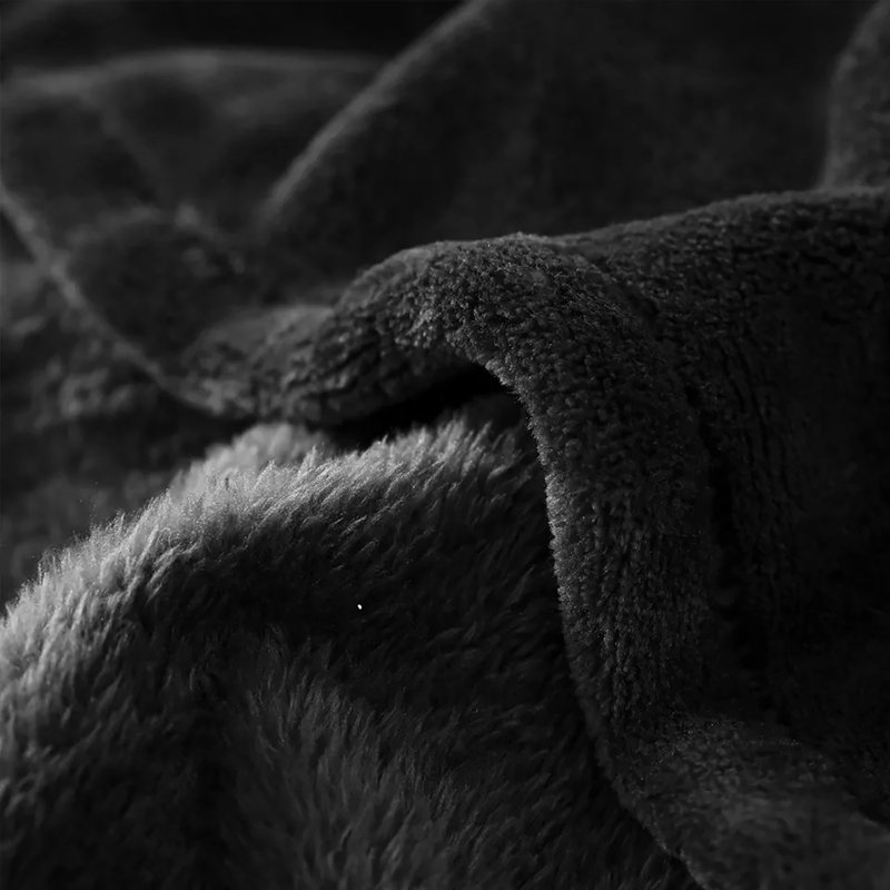 Couverture , Noir, noir, noir, noir, Jeté