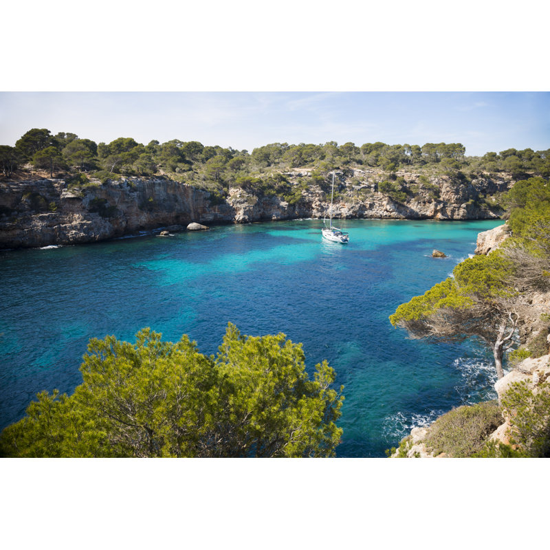 Belle vue sur la baie de Pi à Majorque par Dianahirsch, H 12 po x l 18 po