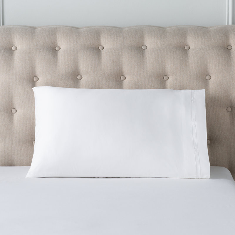 Stanza 420 Thread Count Geometric Egyptian-Quality Cotton Pillowcase, King, White