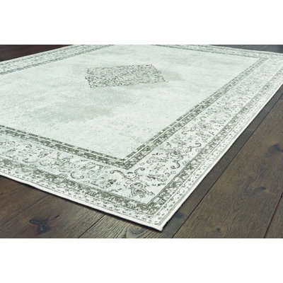 Sewell Oriental Indoor Rug