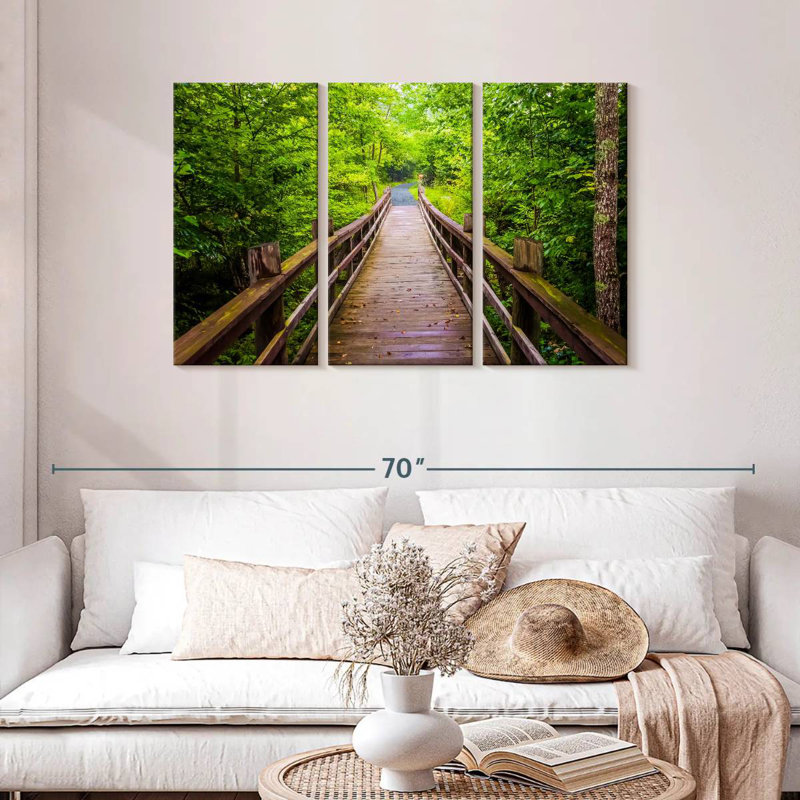 Lilie Limberlost Trail, 24" H x 38" W