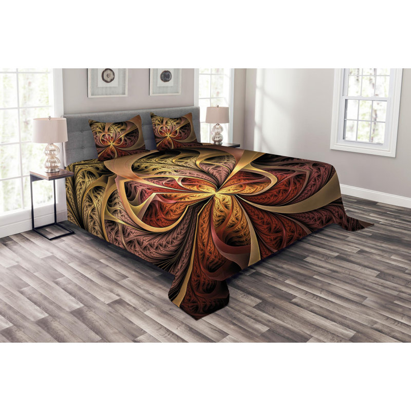 Traditional Abstract Coverlet, Queen Coverlet + 2 Shams