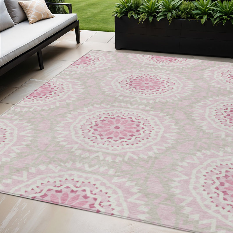 Tapis intérieur lavable 5 pi x 8 pi rosé et ivoire avec médaillon floral