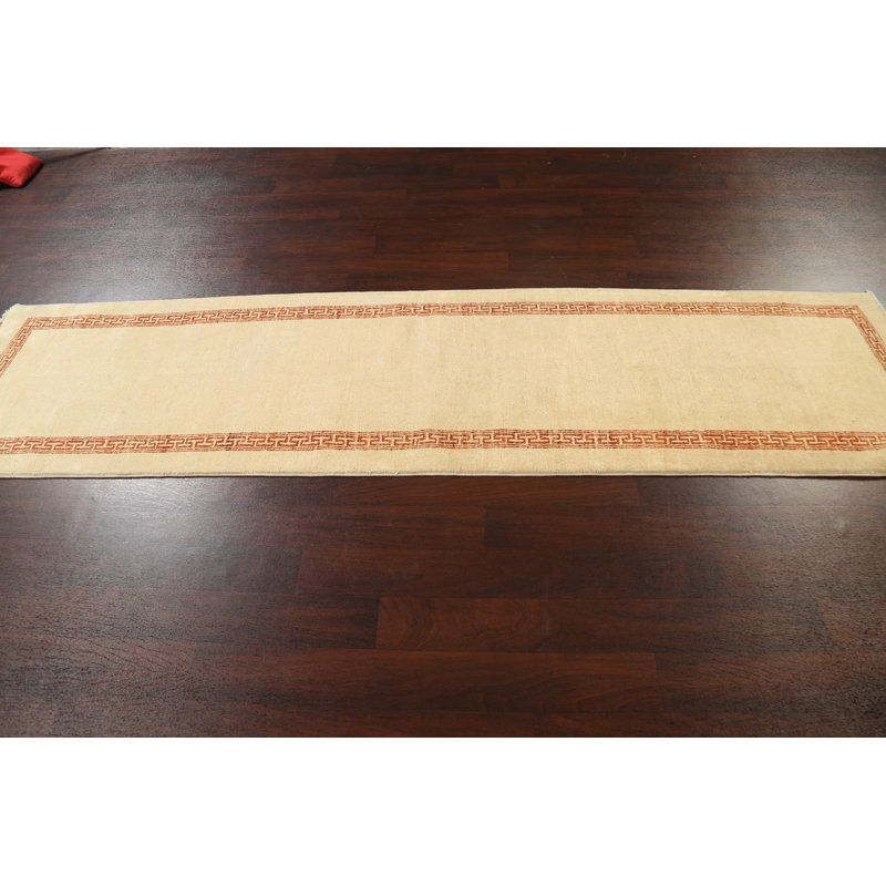 Tapis de couloir beige en laine noué à la main de conception unique 2 pi 8 po x 10 pi 2 po New Age