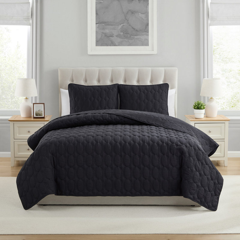 Circles 3-Piece Pinsonic Microfiber Quilt Set, Black