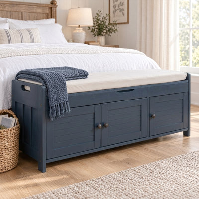 Farmhouse-Style Storage Bench With Concealed Compartments And Adjustable Shelves