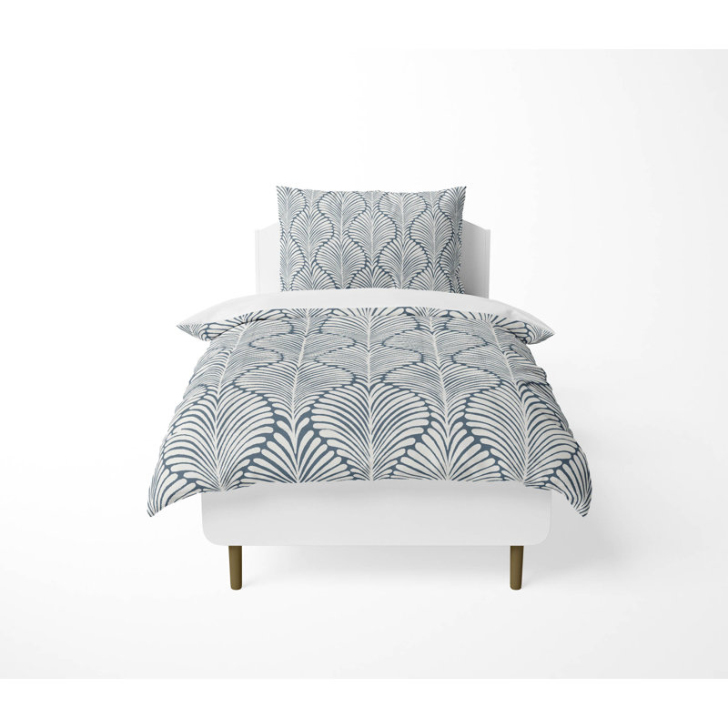 Elegant Palms Decorative Lightweight Comforter Set, Blue