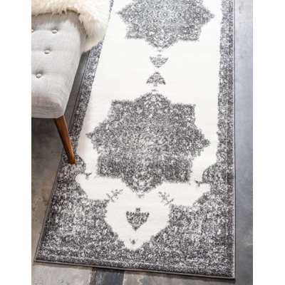 Walmoor Oriental Indoor Rug