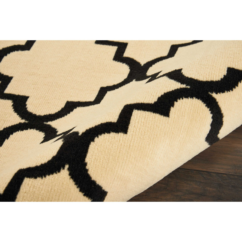 Hankinson Geometric Indoor Rug, Rectangle 7'10" x 9'10"