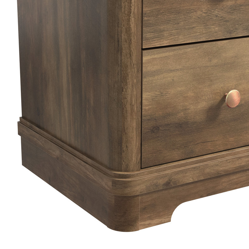Burkhart Traditional 47.2" 6 Drawer Dresser With Sculted Base, Knotty Oak