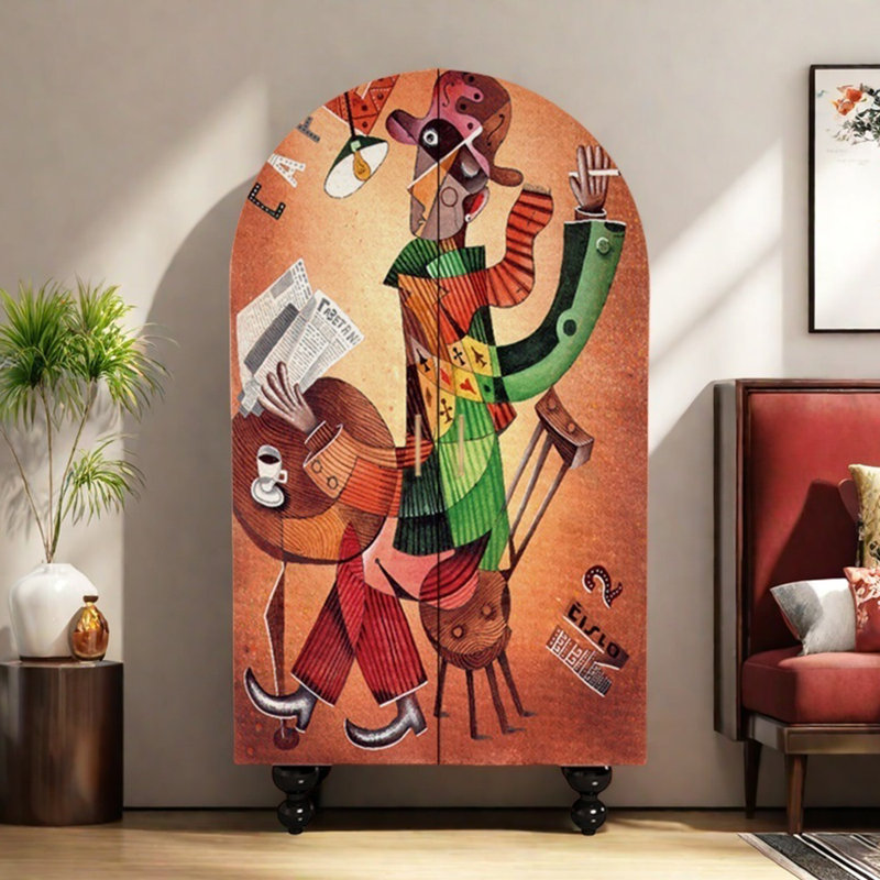 Armoire arquée avec tablettes et portes