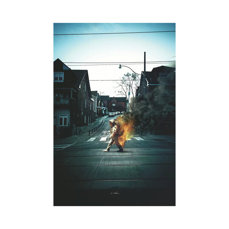 «Better to Burn» par Rob Hakemo - impression d'art graphique, Toile tendue, H 40 po x l 26 po x P 1,5 po