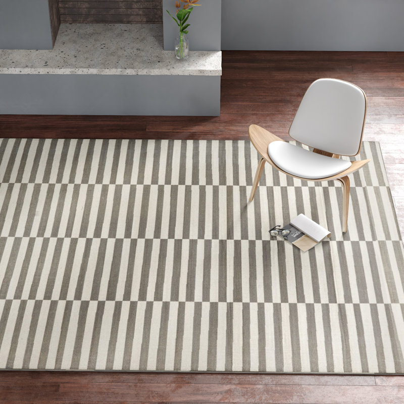 Tapis gris foncé tissé à la machine Arzilla, Rectangle 5 pi 3 po x 8 pi