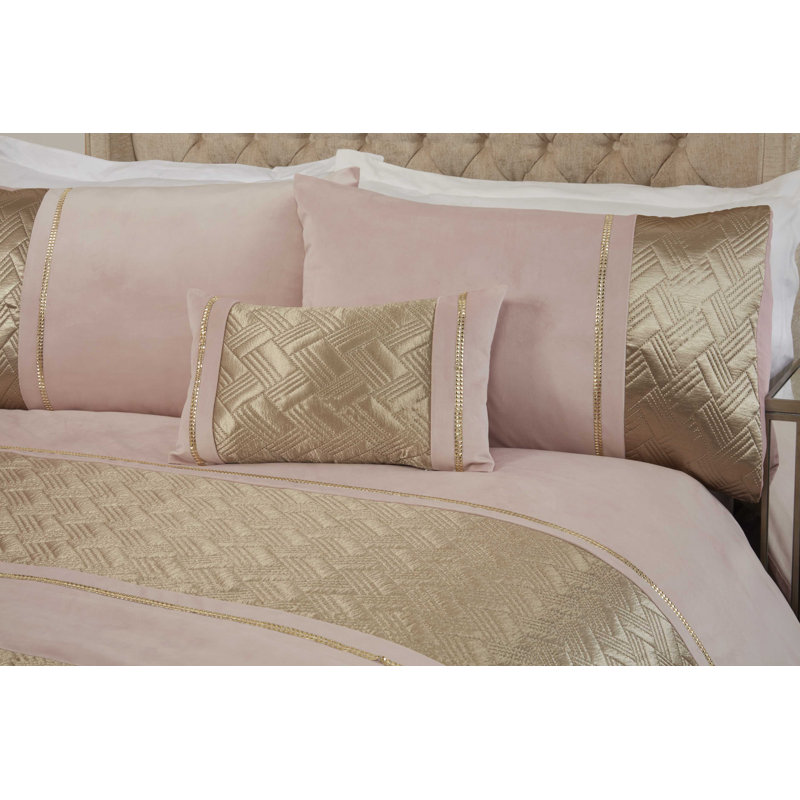 Olympia Cotton Blend Chevron / Zig Zag Duvet Cover with Pillowcases Included, Blush Pink/Gold