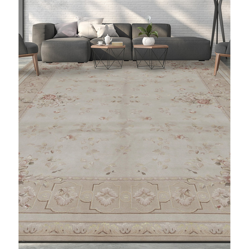 Hand Knotted Oriental Area Rug in Beige