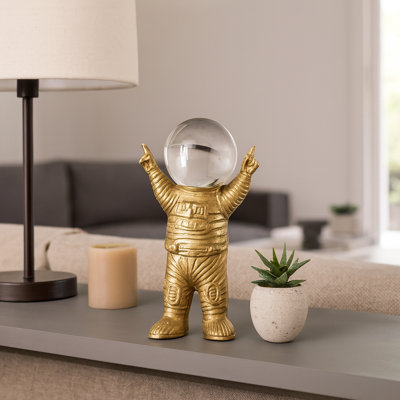 Figurine décorative astronaute en métal pour décoration intérieure - Statue sculpturale avec tête en verre orbe pour la table ou la décoration de salon - 9 po, or et métallique