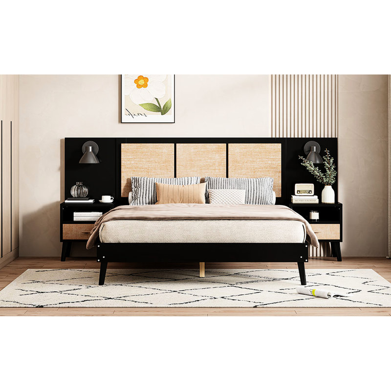 Base de lit grand noir en bois massif avec 2 tables de chevet et lampes. Construction stable, lampes encastrées de style, mélange, élégant pour la chambre à coucher