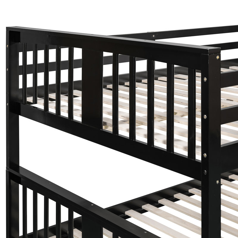 Lit double superposé au-dessus d'une chambre d'amis, fabrication de haute qualité, lit supérieur avec garde-corps, tête de lit inférieure, gain de place pour les invités supplémentaires en soirée pyjama, finition, structure en pin, tête de lit et, non