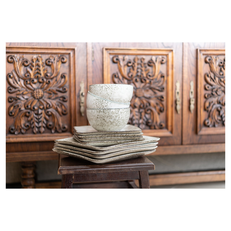 Rustico Cream Glazed Ceramic Square Dinnerware Set, Service for 4