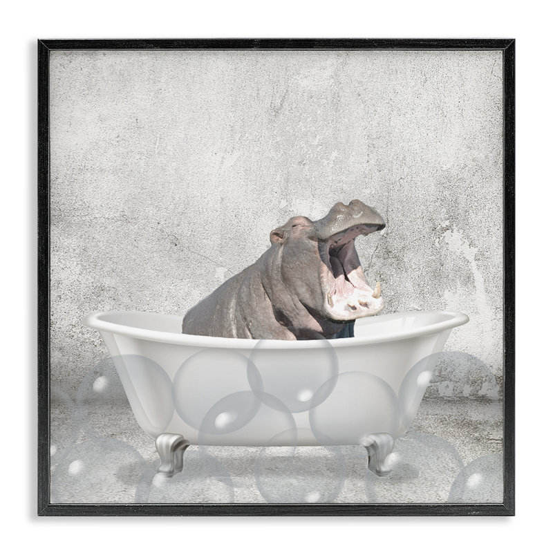 «Baby Hippo Bath Time» - reproduction d'art, Giclée encadrée noir minuit, H 12 po x l 12 po