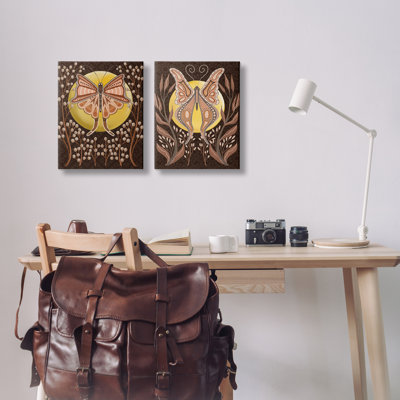 Ensemble d'art mural sur toile Moth & Moons in Nature par Regina Moore