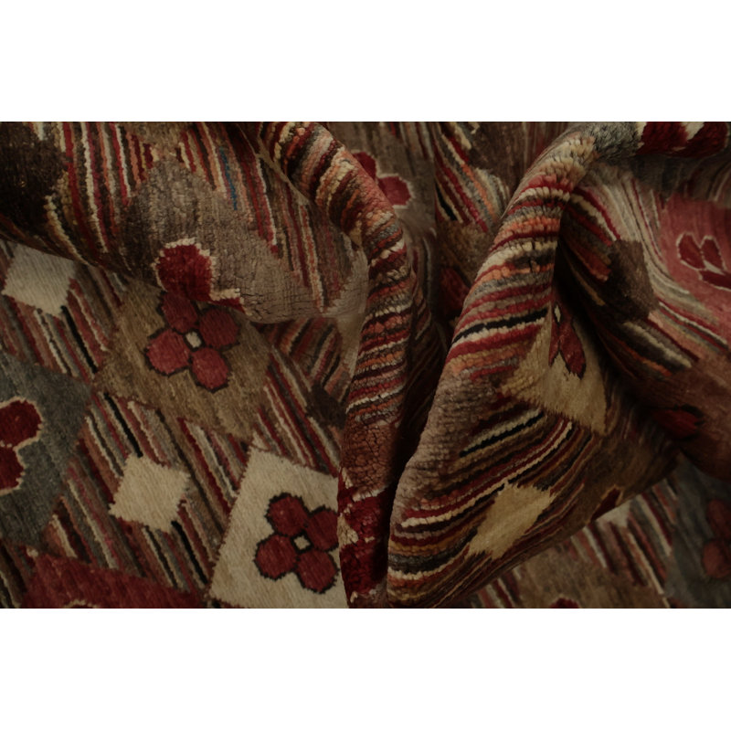 Tapis contemporain géométrique 7 x 10 avec de riches teintes terreuses