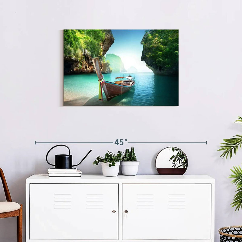 Bateau Mehar sur la plage de Krabi, H 20 po x l 30 po