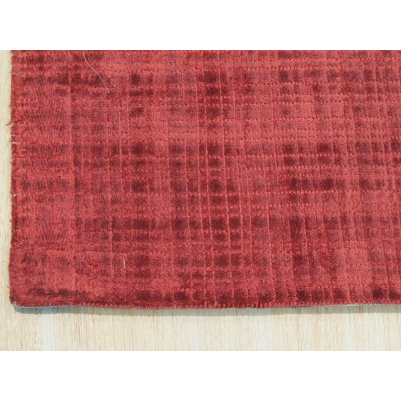 Tapis rouge Clarissa, Rectangle 7 pi 9 po x 9 pi 9 po