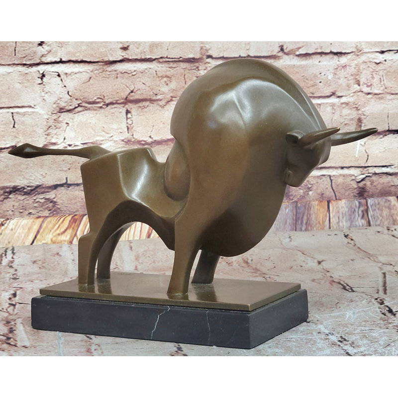 Sculpture de taureau Milo abstraite en bronze - pièce moderne et puissante
