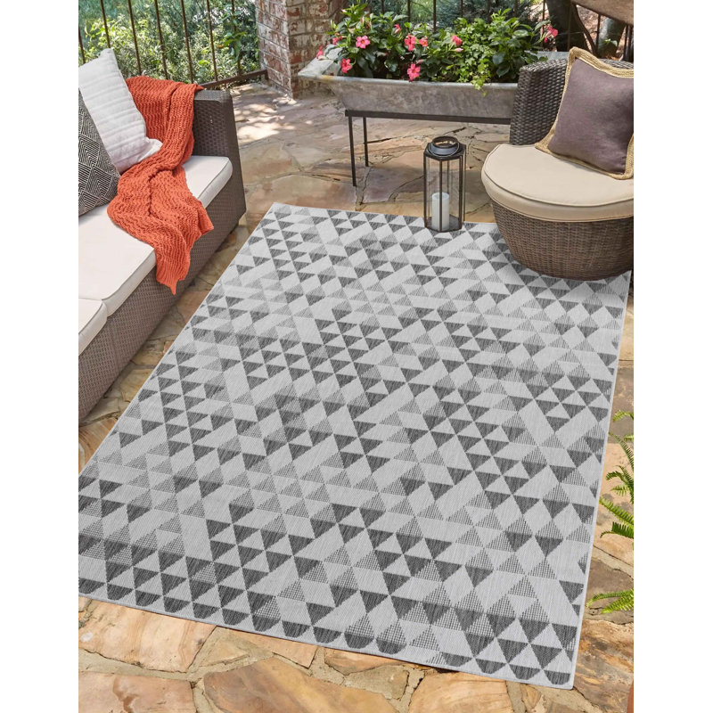 Delmare Geometric Indoor / Outdoor Area Rug, Rectangle 160 x 230cm