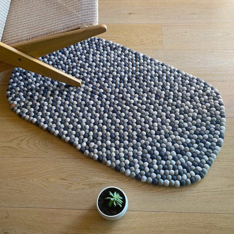 Area Rug, Oval 60 x 110cm, Grey