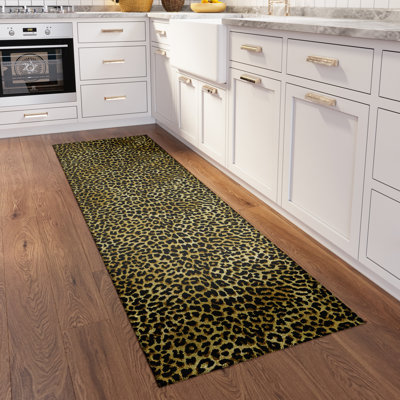 Tapis brun tissé à la machine Preciliano