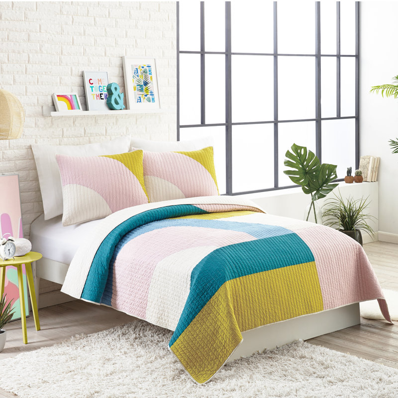  Mod Shapes 100% Cotton Geometric Quilt Set, Full/Queen Quilt + 2 Standard Shams
