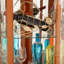Armoire de coin en verre American Classical Design avec un espace exquis abondant et inclus pour le rangement du vin