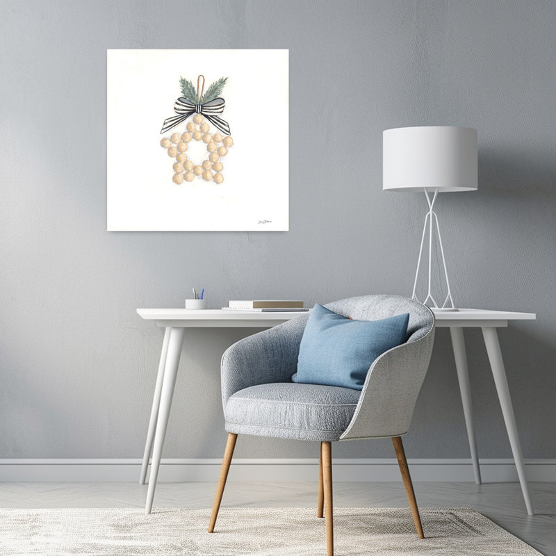 «Farmhouse Ornament I», art contemporain abstrait, H 24 po x l 24 po