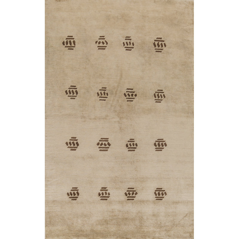 Hand-Knotted High-Quality Beige Area Rug