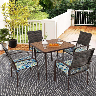5 Pcs Patio Dining Set With Wood-plastic Tabletop & Umbrella Hole For Backyard
