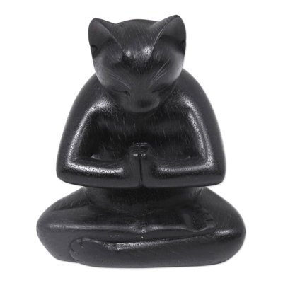 Sculpture en bois signée Somersall, chat noir priant dans une pose de yoga