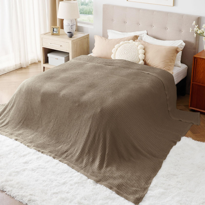 Jeté 100% coton 406 g / m² Literie respirant gaufré GentleSoft ™, Très grand lit, Tanné