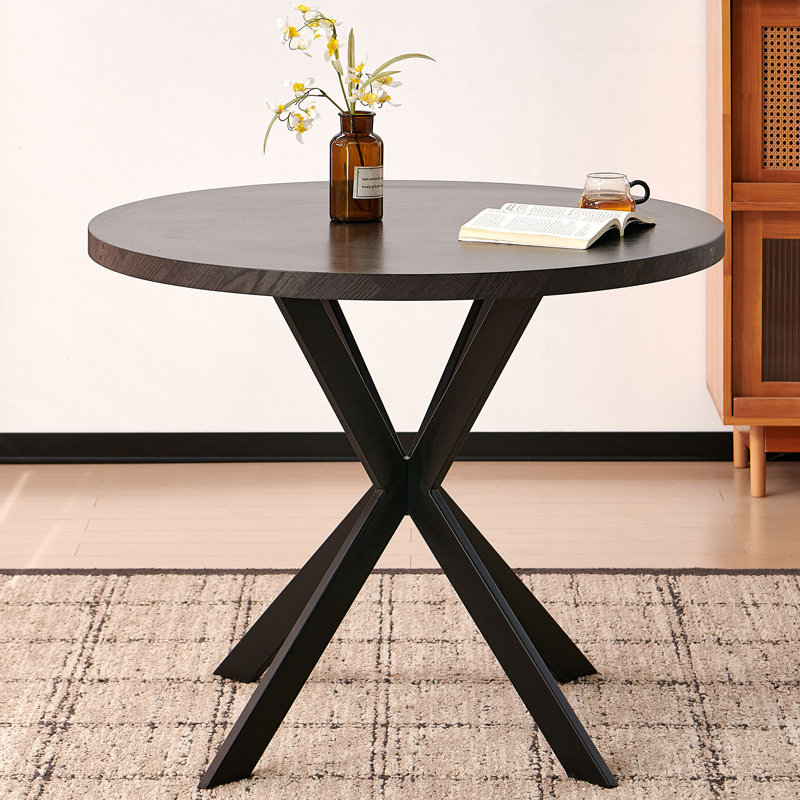 37.4 In Black Round Table
