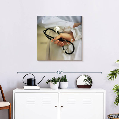 Alcaraz Medical Doctor With Stethoscope