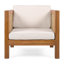 Fauteuil club d'extérieur en bois d'acacia avec accoudoirs en osier et coussins beiges