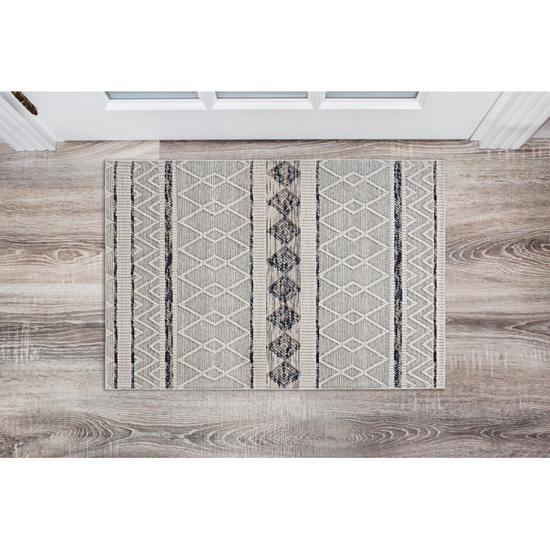 Geometric Indoor Rug, Rectangle 2' x 3'