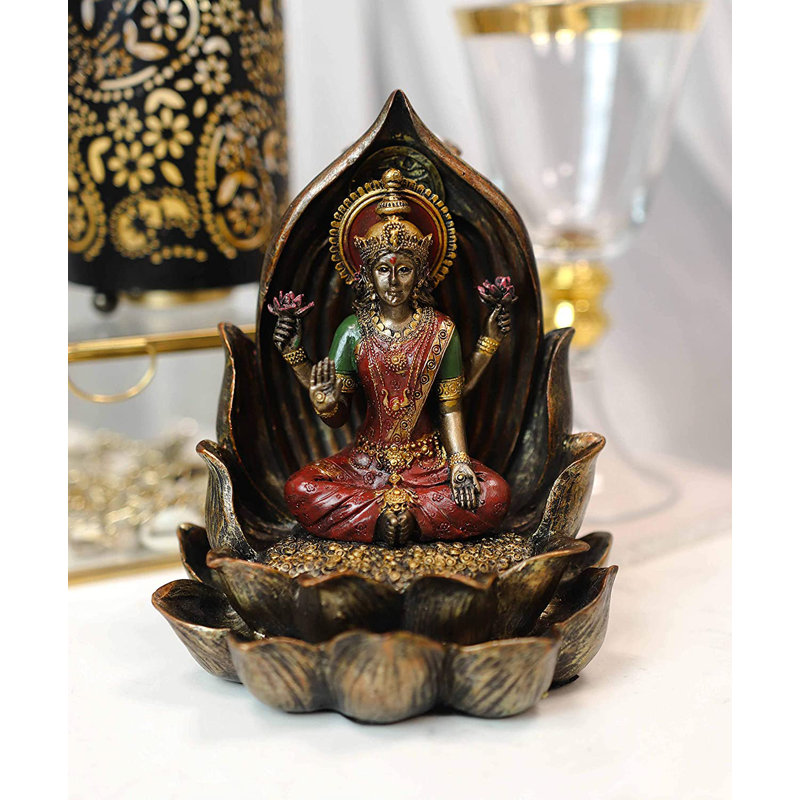 Figurine de déesse Hindou de la prospérité Lakshmi assise sur un trône de lotus
