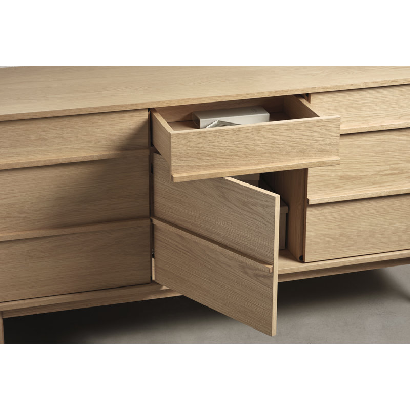 Winslow 140.2cm Sideboard