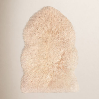 Isilda Beige Sheepskin Rug